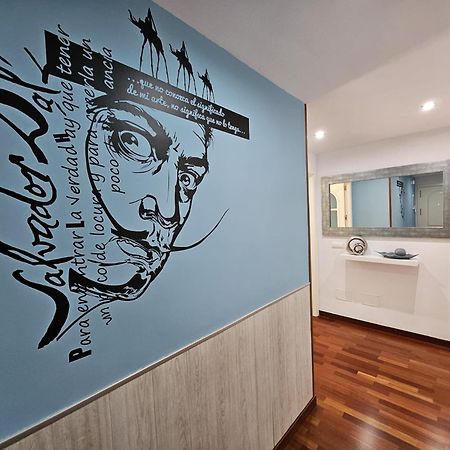 Apartamento Vilallonga ฟิกวยเรส ภายนอก รูปภาพ