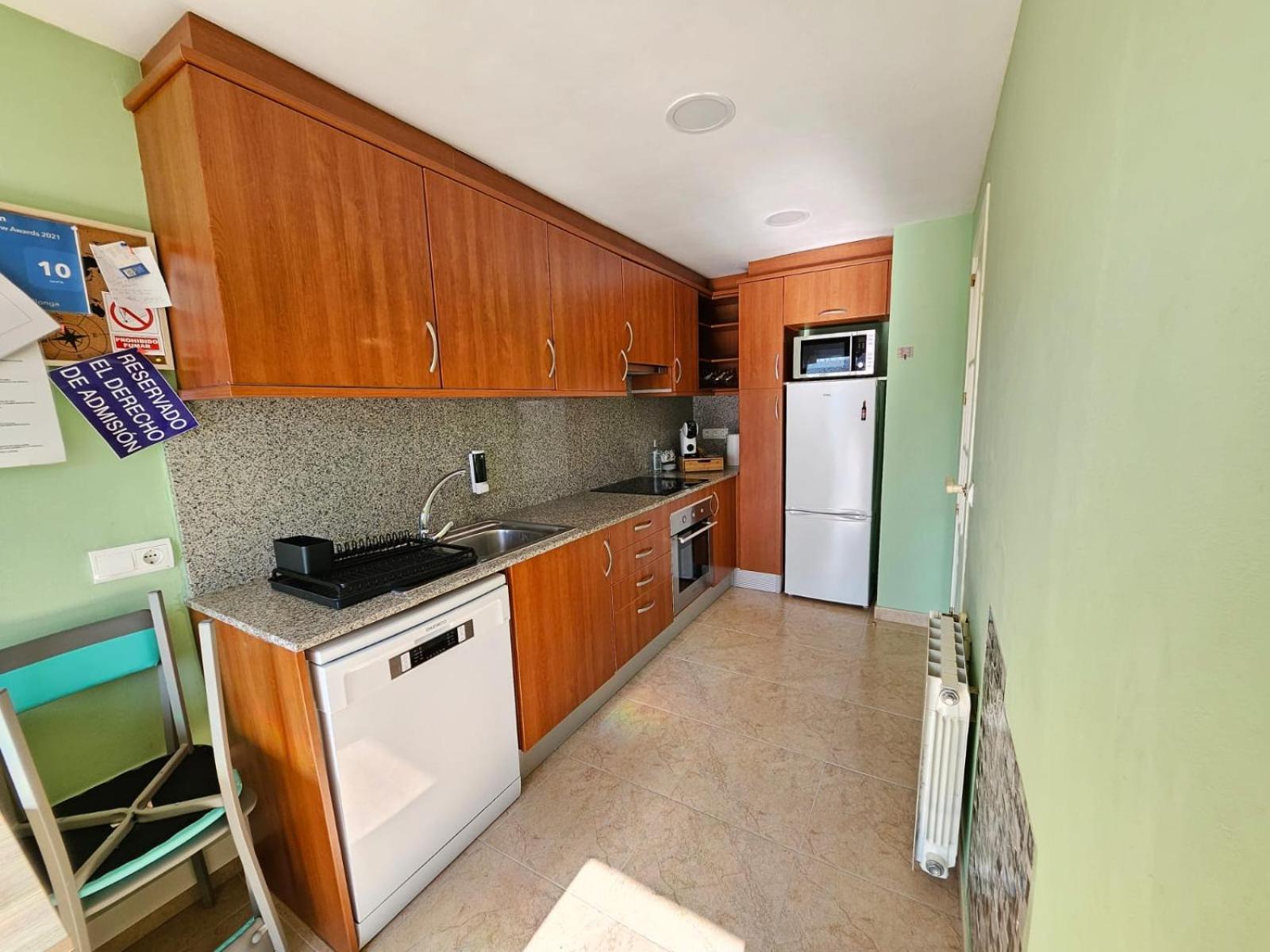 Apartamento Vilallonga ฟิกวยเรส ภายนอก รูปภาพ