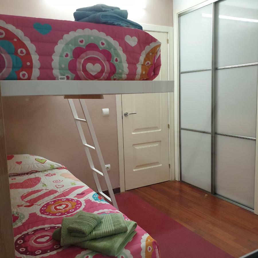 Apartamento Vilallonga ฟิกวยเรส ภายนอก รูปภาพ